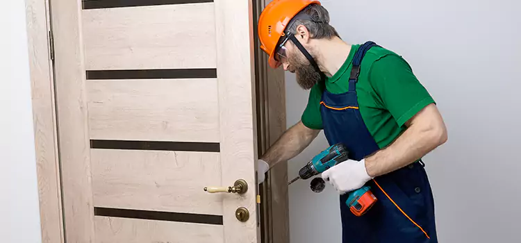 Replace Internal Door Handle with Lock Niagara Falls